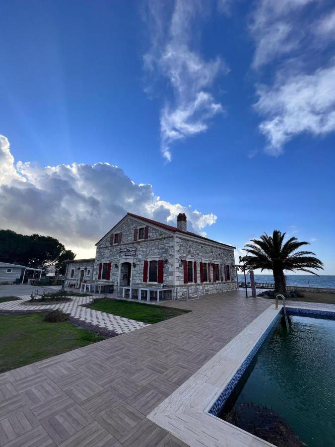 Lavantali Konak Otel Restoran Сеферихисар Экстерьер фото