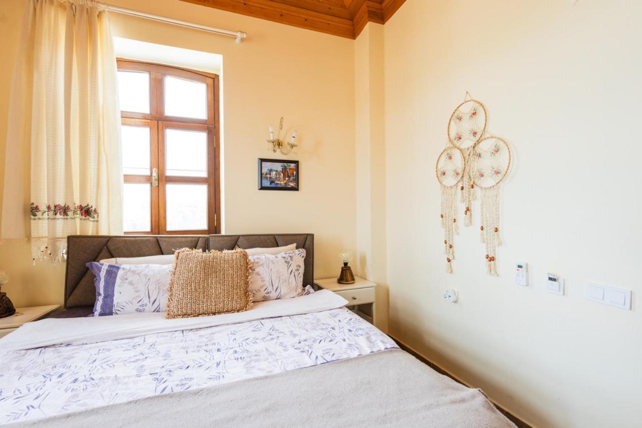 Lavantali Konak Otel Restoran Сеферихисар Экстерьер фото