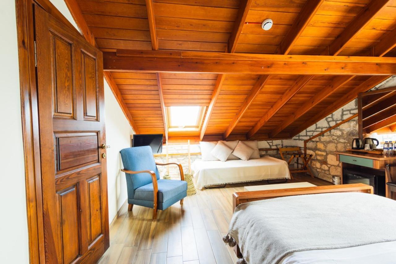 Lavantali Konak Otel Restoran Сеферихисар Экстерьер фото
